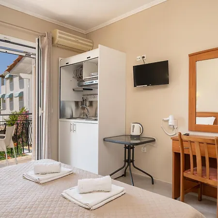 Dionysios Daire *